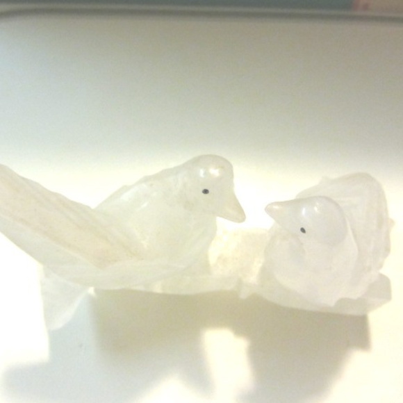 Pretty Pair of Frosted Glass Birds Art Sculpture - Picture 2 of 6